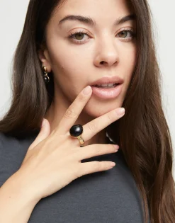 Anillo bañado en oro 18k con cristal de murano