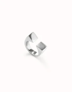 Anillo bañado en plata de ley con forma cuadrada