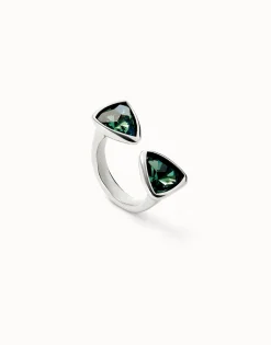 Anillo bañado en plata de ley con dos cristales verdes triangular