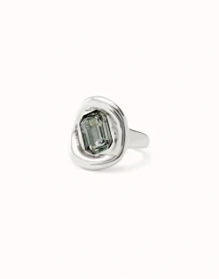 Anillo bañado en plata de ley con cristal gris