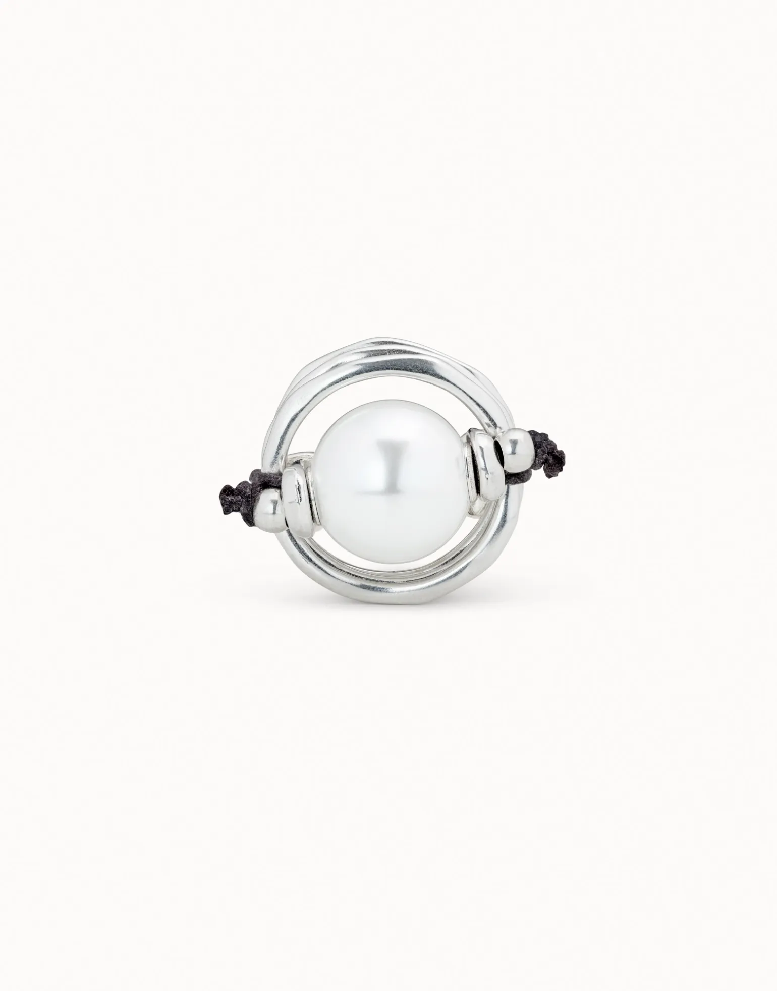 Anillo bañado en plata de ley y perla