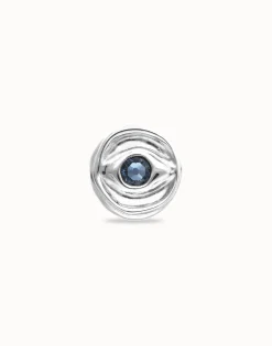 Anillo tipo sello en plata de ley y forma de ojo con cristal facetado azul