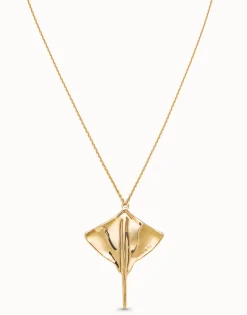 Colgante con cadena larga bañado en oro de 18K con mantarraya