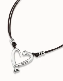 Colgante de plata con 2 tiras de cuero y corazón