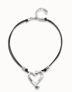 Colgante de plata con 2 tiras de cuero y corazón