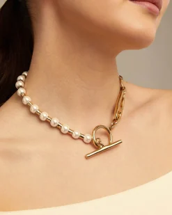 Collar bañado en oro 18K con combinación de eslabones y perlas