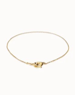 Collar bañado en oro 18k con detalle de mosquetón entrelazado
