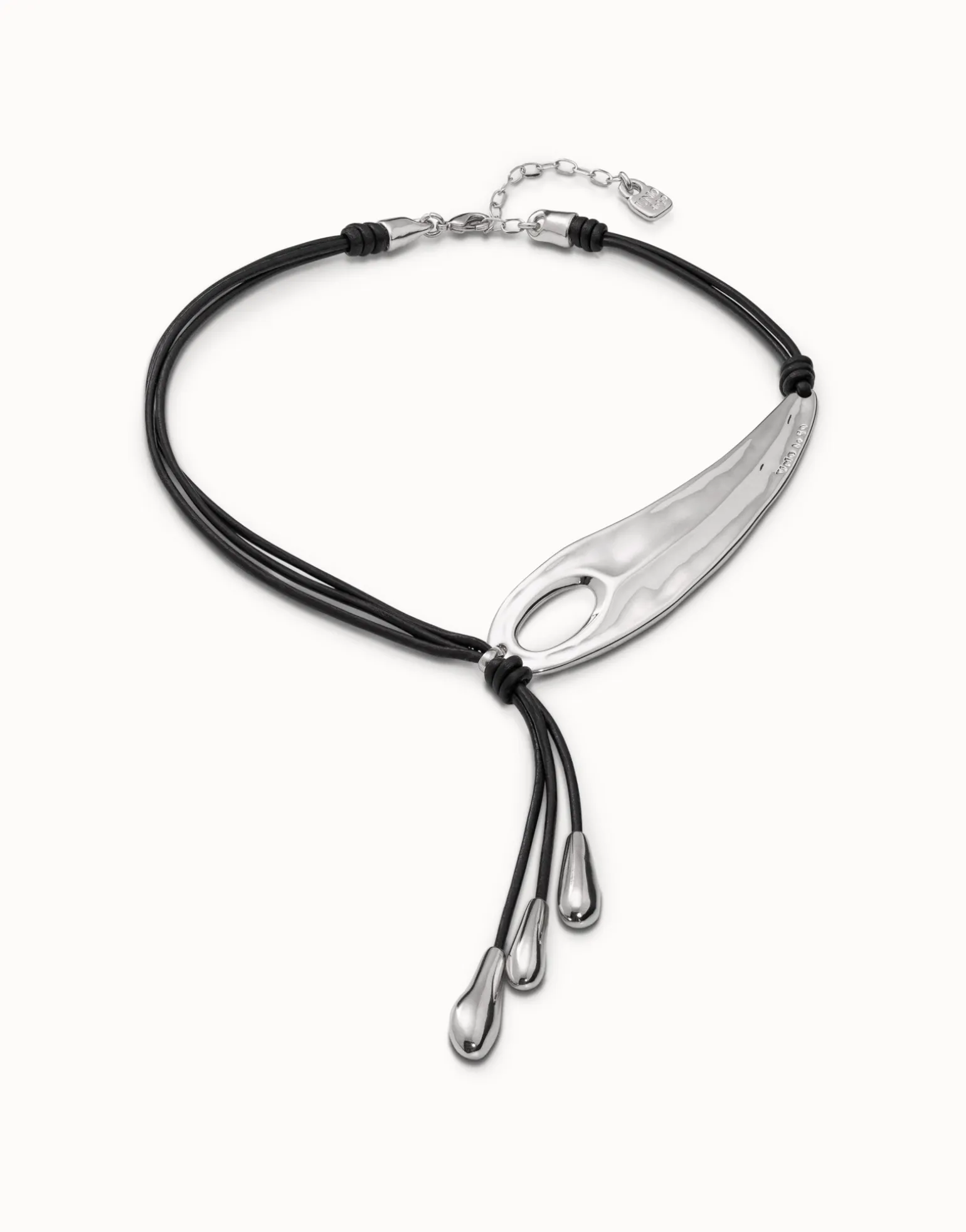 Collar de cuero ajustable con ala de libélula bañado en plata de ley