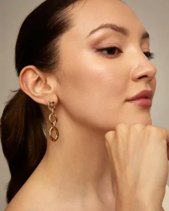 Pendientes bañados en oro 18K con 3 eslabones