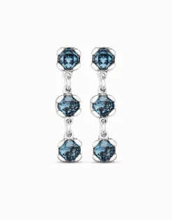Pendientes bañados en plata de ley con cristales azules