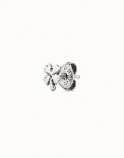 Piercing bañado en plata de ley de trébol