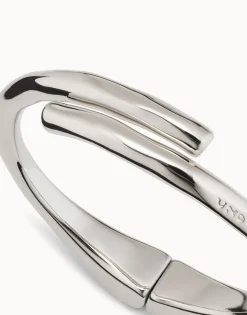 Pulsera bañada en plata de ley con forma de túbulo y muelle oculto
