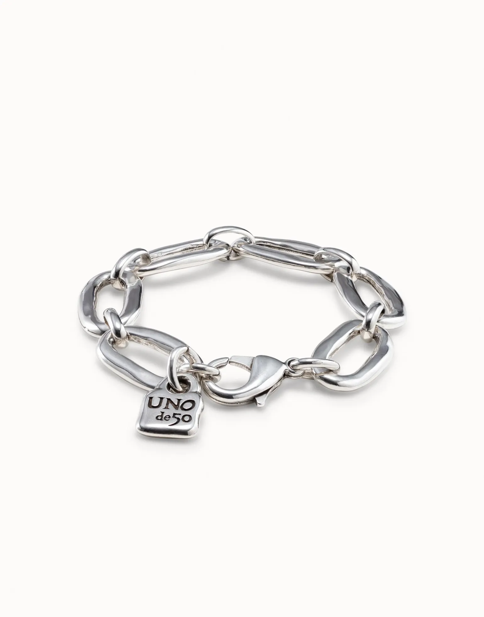 Pulsera bañado en plata de ley de eslabones gruesos