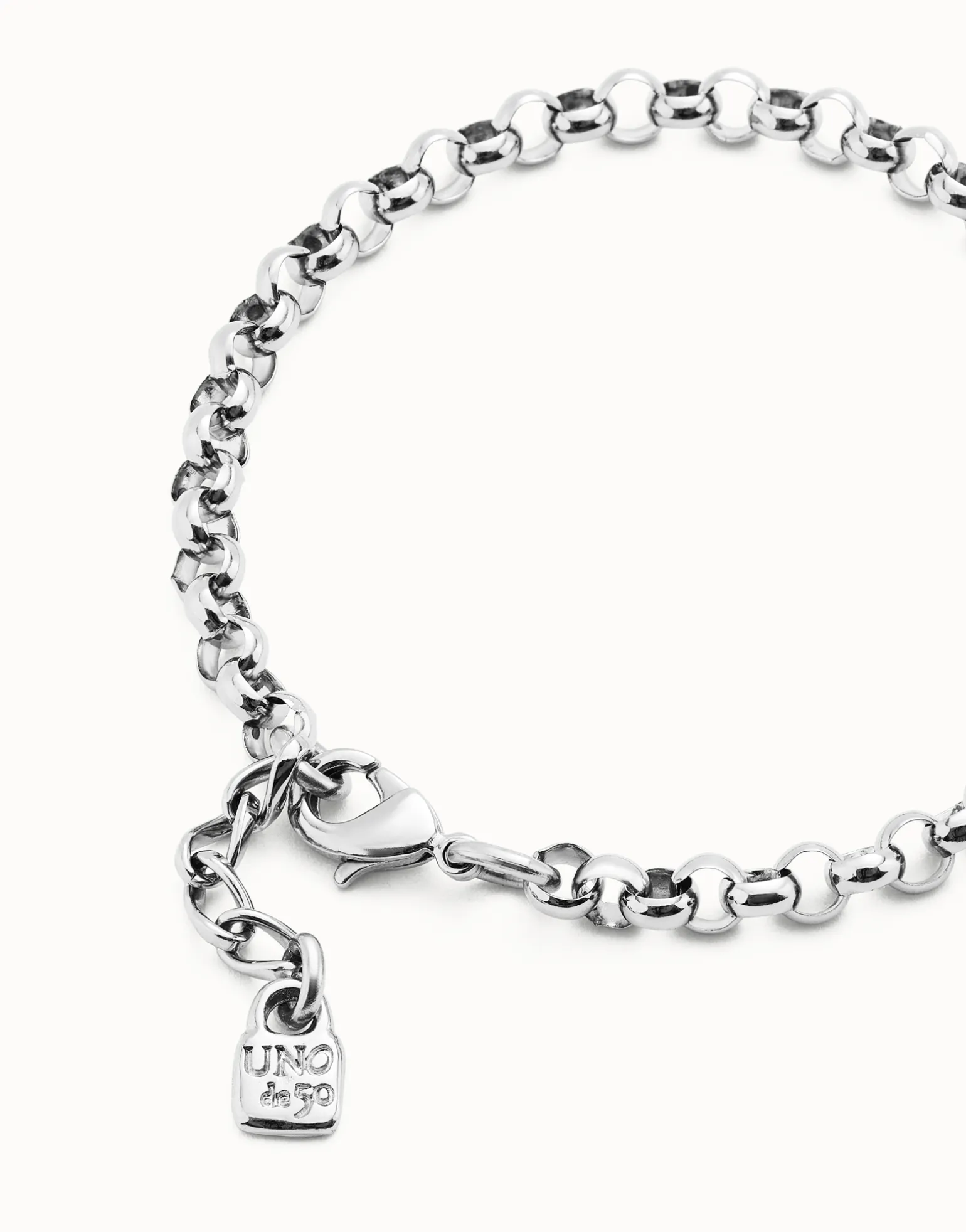 Pulsera cadena bañadas en plata de ley