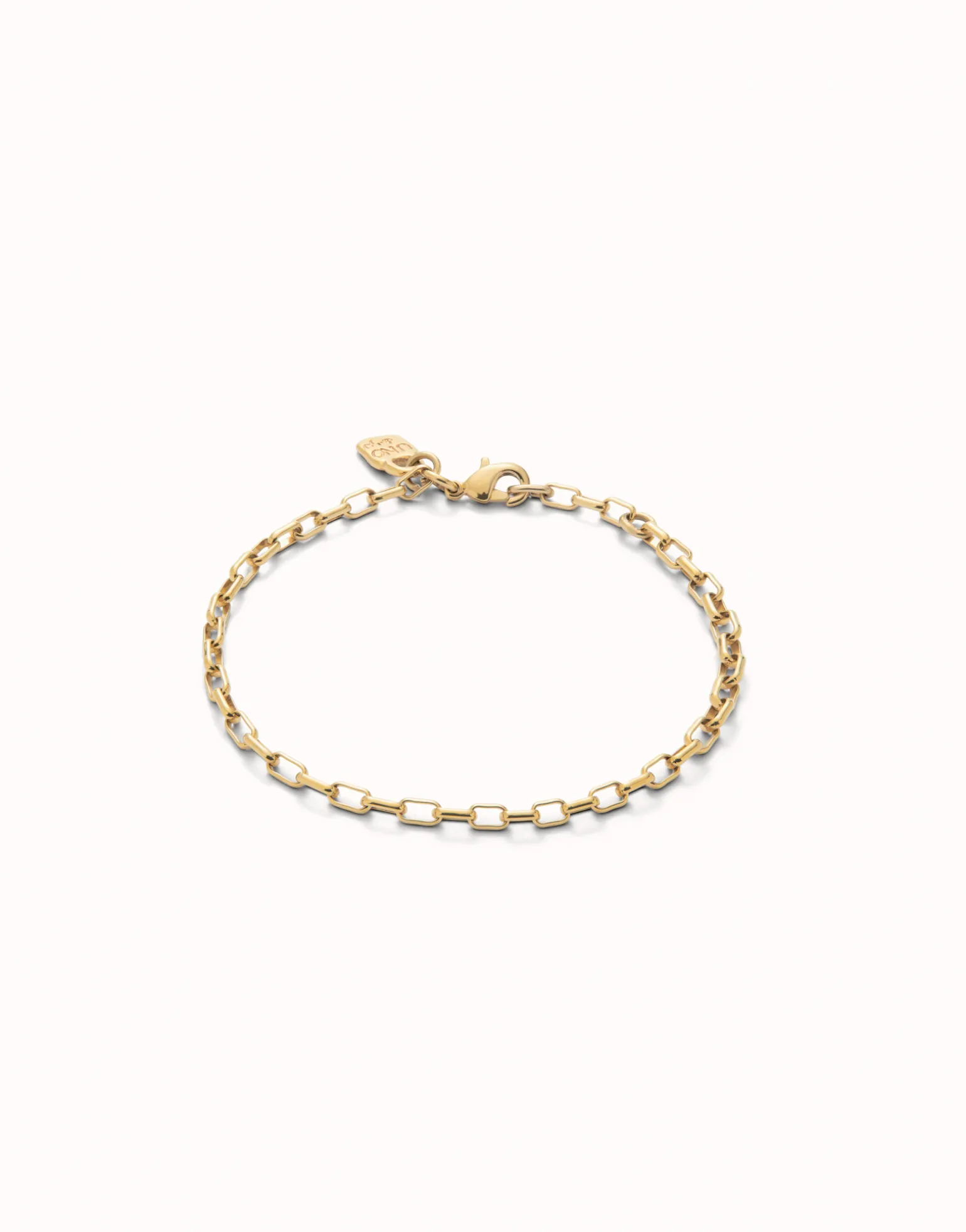 Pulsera con eslabones medianos bañada en oro 18k