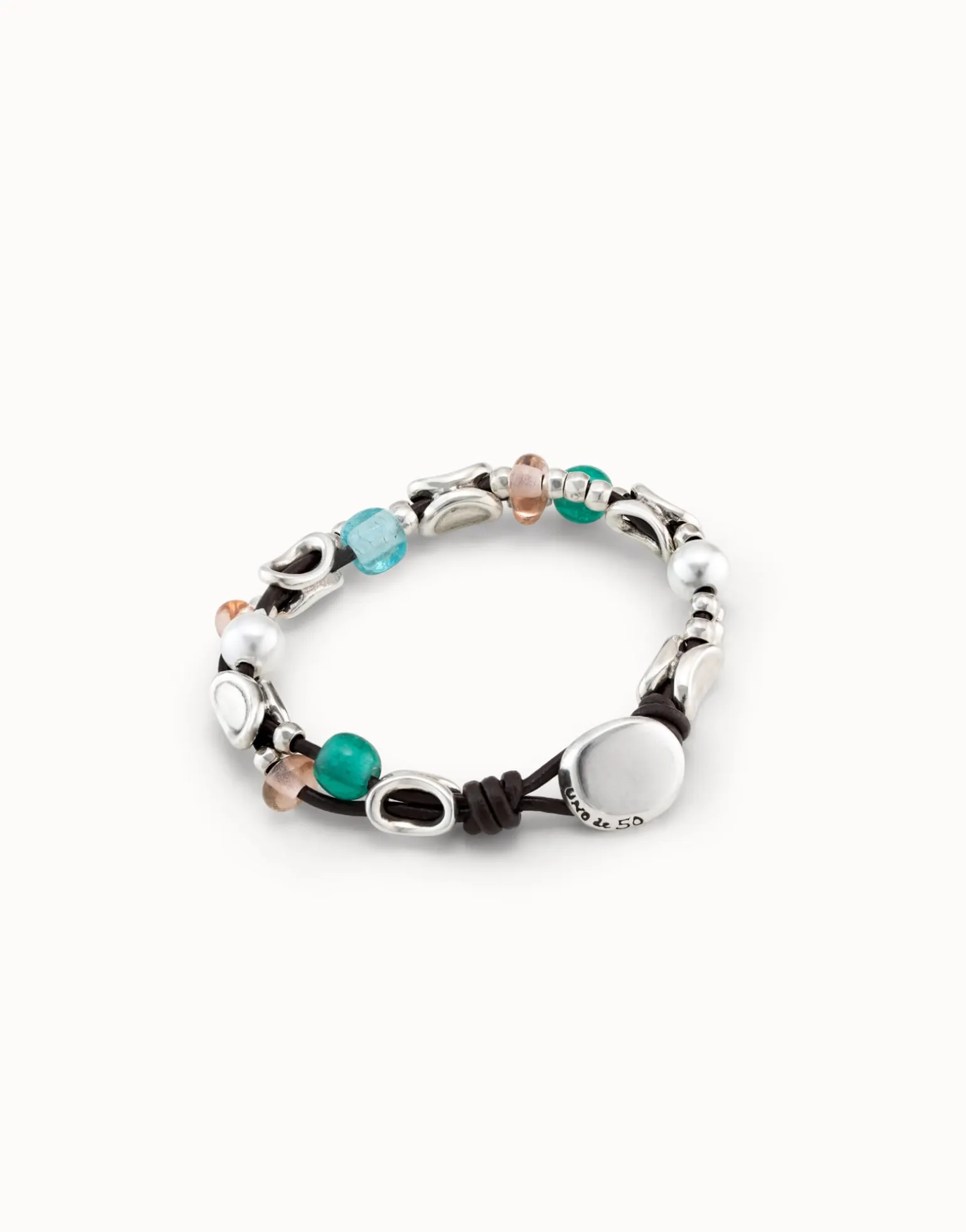 Pulsera de cuero con eslabones bañados en plata de ley y cristales artesales