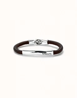 Pulsera de cuero marrón con detalle central bañado en plata de ley