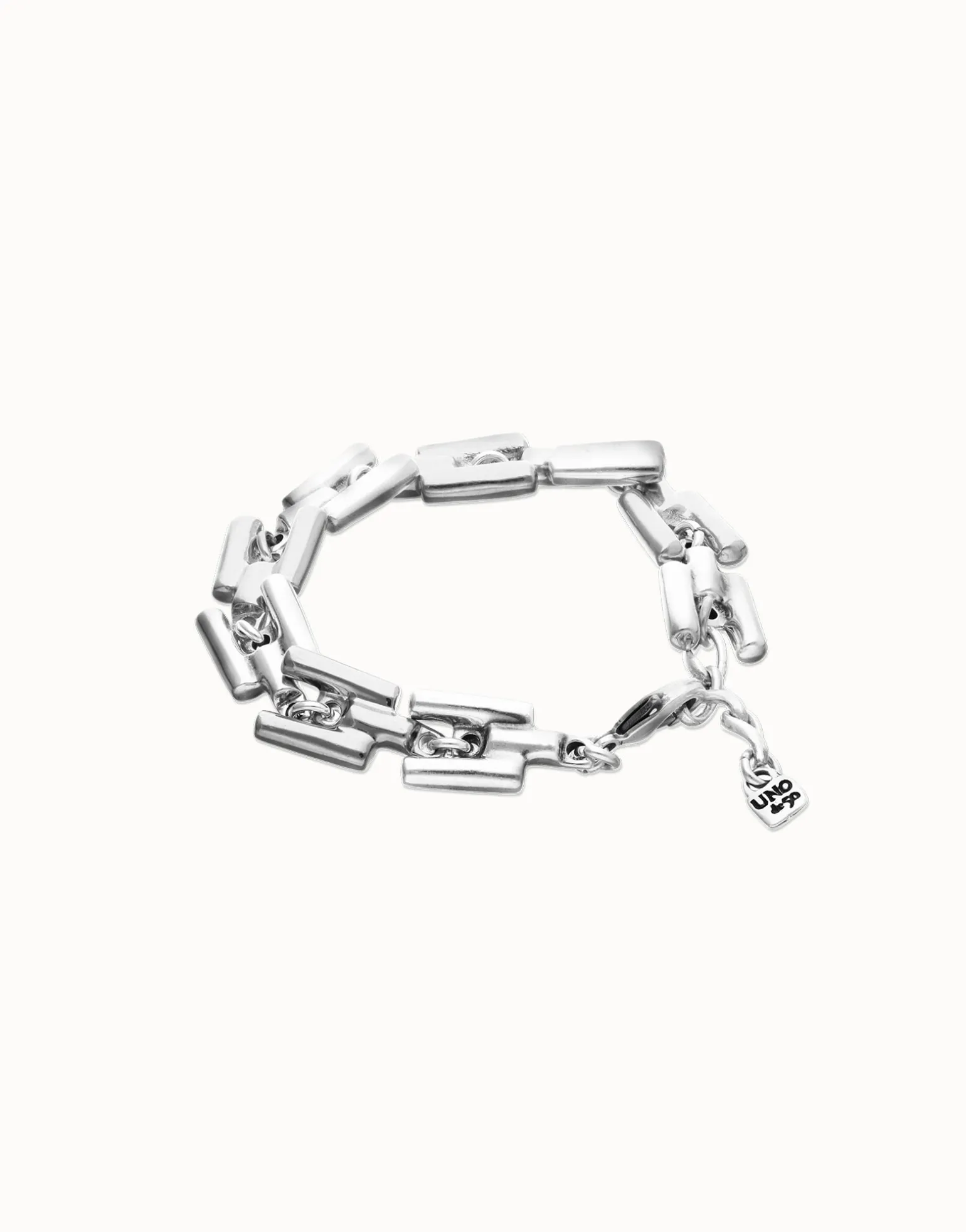 Pulsera de eslabones bañada en plata de ley con piezas cilíndricas