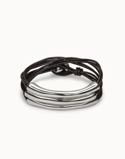 Pulsera de tres vueltas de cuero marrón y detalles bañados en plata de ley