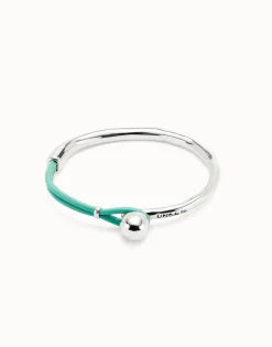 Pulsera semirígida bañada en plata de ley con cuero turquesa