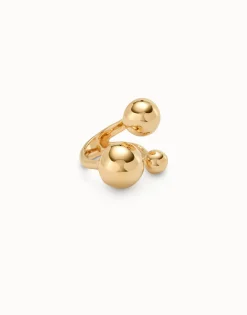 Anillo bañado en oro 18k y tres bolas de diferentes tamaños